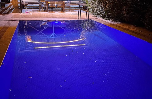 Kadriye Villa | Peaceful Holiday Villas-Large Swimmingpool-Large Garden