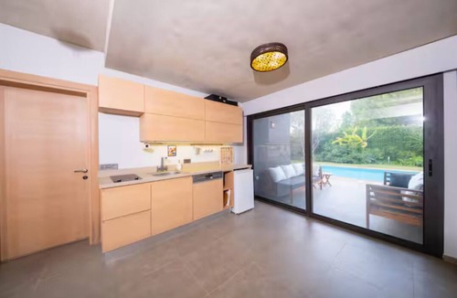 Cesme House | Peri Palas Mamurbaba with Pool