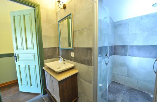 Gokceada Bed & Breakfast | Petrino Gökçeada Hotel&Kitchen