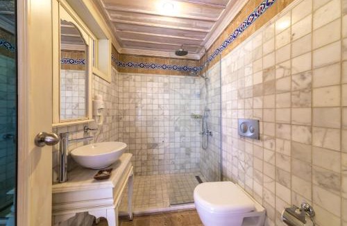 Icmeler Hotel | Petunya Konak Boutique Hotel