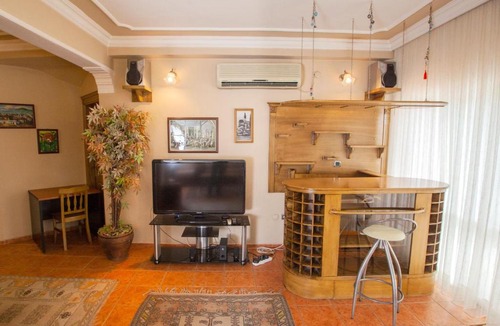 Marmaris City Center Apartment | Pleasant Apartment with Central Location near Sea in Marmaris