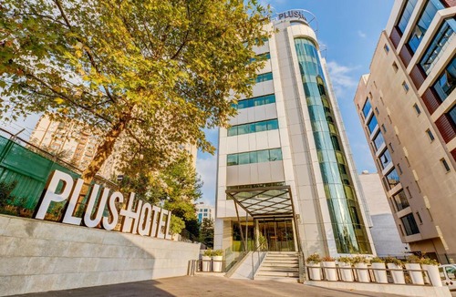 Icerenkoy Mahallesi Hotel | Plus Hotel Bostanci Atasehir