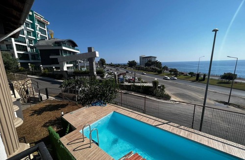 Kargicak Villa | PRİVATE POOL 3+1 LOVELY PLACE BY SEA SİDE