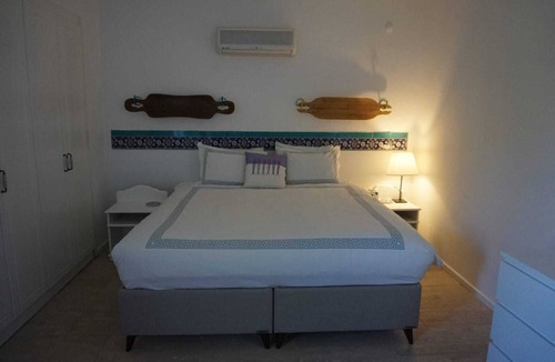 Datca City Center Villa | Private Mediterranean Villa - stylish and spacious with gardens and pool