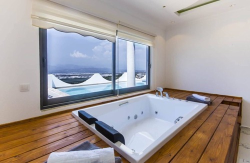 Uzumlu Villa | Private Villa for 2 in Üzümlü-Kalkan