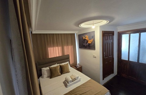 Ayvalik City Center House | QMEYDANN