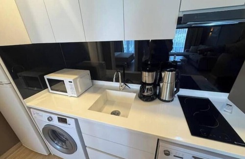 Muratpasa Apartment | Quiet, Modern Retreat in Lara – Perfect for Remote Work & Long Stays