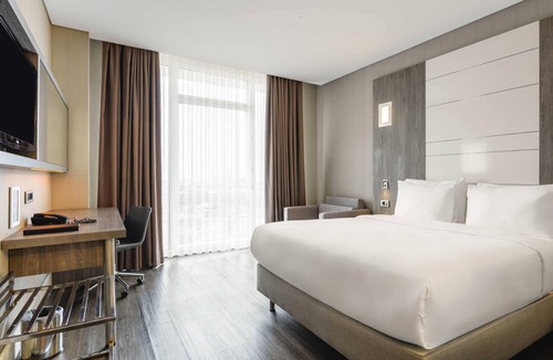 Bayrampasa Hotel | Ramada Encore by Wyndham Istanbul Bayrampasa