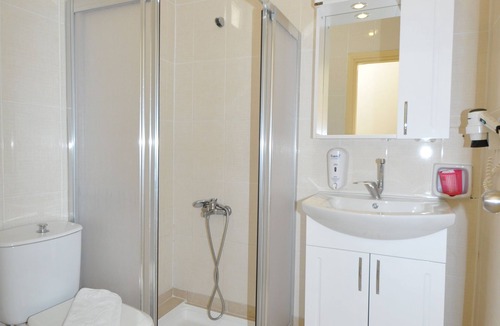 Marmaris City Center Hotel | Reis Maris Hotel