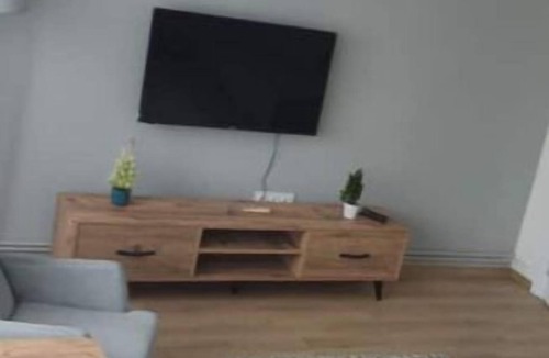 Moda Apartment | Renovated interior, centrally located