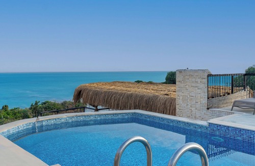 Kadnlar Denizi Mahallesi Hotel | Rosy Suites Hotel