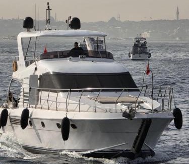 Arnavutkoy Boat Rental | Rotavira YAT KİRALAMA PLATFORMU