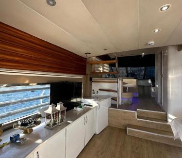 Arnavutkoy Boat Rental | Rotavira YAT KİRALAMA PLATFORMU