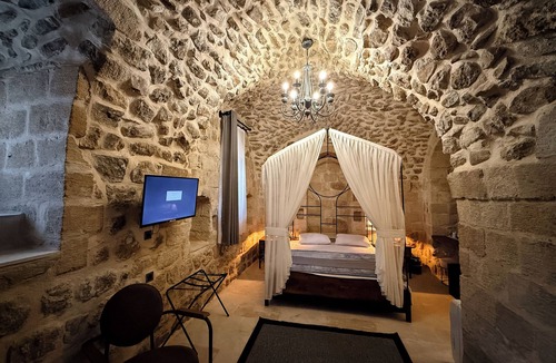 Artuklu Hotel | Sümerler Konağı