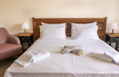 Selimiye Bed & Breakfast | Sea View Studio w Pool and Balcony 5 min to Beach