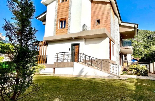 Icmeler Villa | Seaview Grand - TwinMARIS