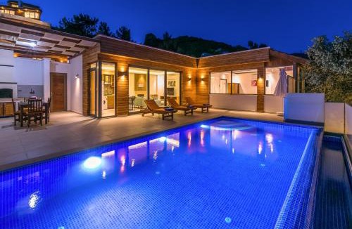 Islamlar Villa | Secluded Sea-View Family Escape-Villa Bella2 Sardunya