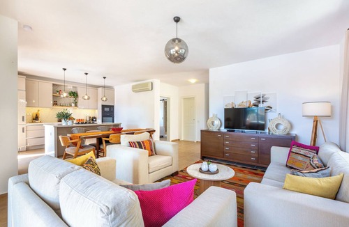 Kalkan Villa | Secluded Villa with Large Private Pool & Beautiful Gardens | Walk to Kalkan Town