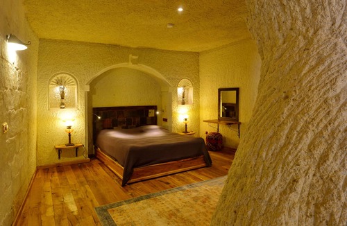 Cavusin Hotel | Seki Cave Hotel, Wake Up to Hot Air Balloons