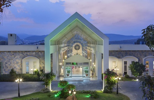 Bodrum City Center Resort | Selectum Colours Bodrum - All inclusive