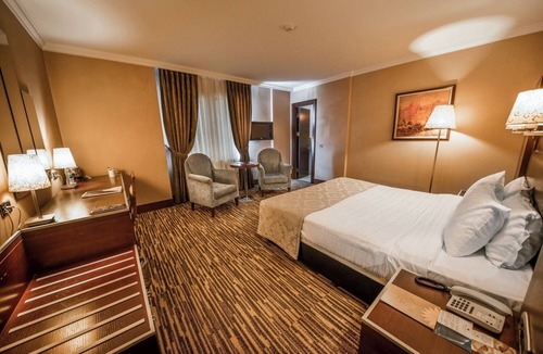 Alasehir Hotel | Serhat Hotel