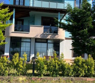 Yesilyali Apartment | Seyran Seaside - 1-middle floor