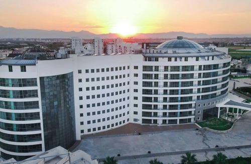 Kundu Apartment | Sirius Town Residence and SPA N3