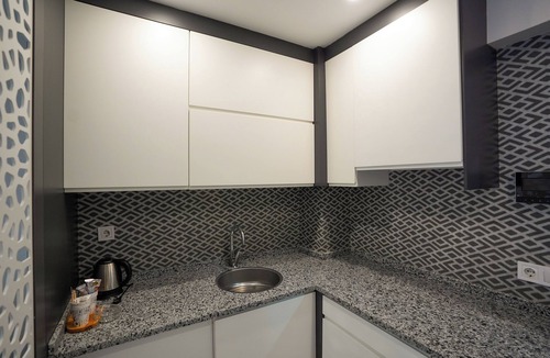 Bagbasi Bed & Breakfast | Spacious triple room