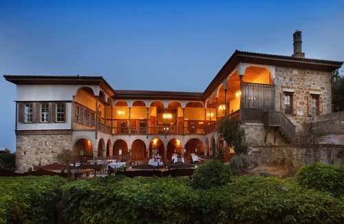 Datca Apartment | Stone House Room/ garden view - Kocaev-Mehmet Ali Aga Mansion