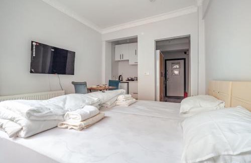 Balat Apartment | Studios & Balat