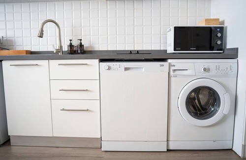 Kabatas Apartment | Stylish 1-Bedroom Apartment Near Taksim Deniz Apartman