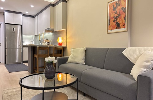 Osmanbey Apartment | Stylish 1BR Residence in Nişantaşı