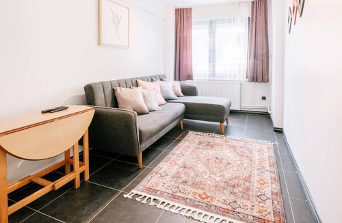 Harbiye Apartment | Stylish Flat 12 min to Pera Museum in Sisli
