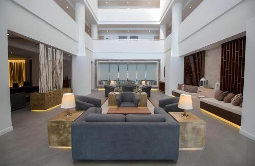 Icmeler City Center Hotel | SUPREME BEACH İÇMELER Adults Only