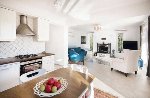 Keciler House | Tüm otel olanakları sunan möbleli Villa, Kayaköy, Türkiye