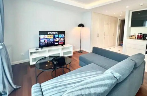Taksim Apartment | Taksim Luxury Residence gym & pool