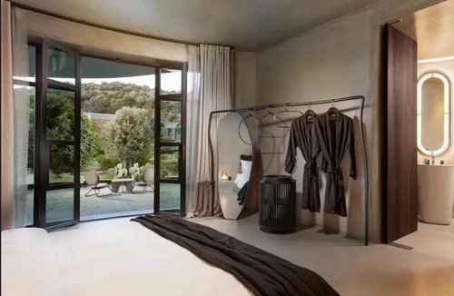 Dagbelen Hotel | The Casa Cala Hotel