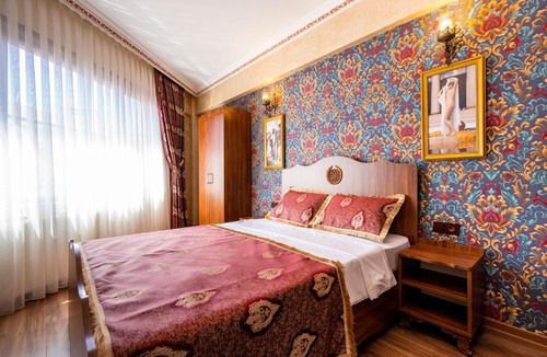Kumkapi Apartment | The First Ottoman Dream