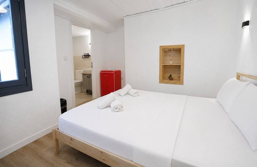 Ayvalik City Center Hotel | The Macaron Poyraz Guesthouse