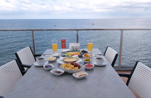 Arsin Hotel | The Marine Hotel
