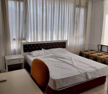 Kemer Hotel | Tokgöz Pansiyon Otel Restaurant