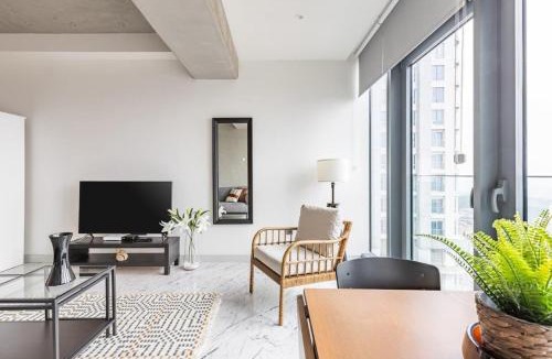 Bomonti Apartment | Trendy Cool Bright Studio Parking PoolViews! #254