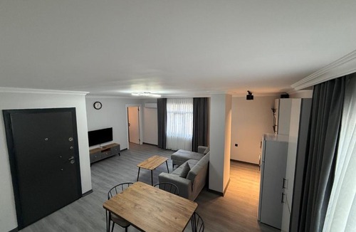 Umraniye Apartment | Twelve Diamond Hotel12