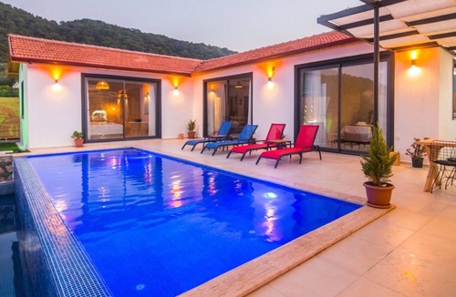 Sarıbelen House | Two Bedrooms Villa with Private pool in Nature: Villa Busem