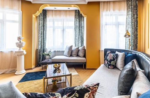 Tophane Apartment | Unique Flat w Balcony 5 min to Istiklal Street