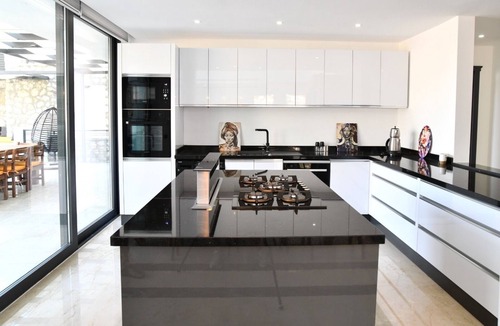 Kalkan Villa | Unlimited 2 - Stunning 6 bedroom villa, Sea views, Heated pool