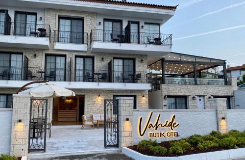 Cesme Hotel | Vahide Dalyan