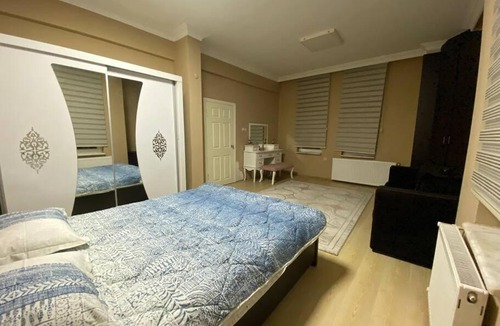 Cekirge Mahallesi Villa | VİLLA ADEN Şehir ve doğa manzaralı özel bahçeli lüx