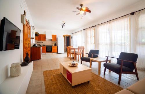 Atakoy Villa | Villa Cedrus