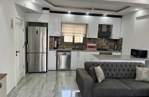 Kadnlar Denizi Mahallesi Villa | ViLLA CEYLAN 3